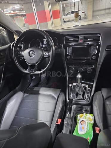 Volkswagen Golf-7