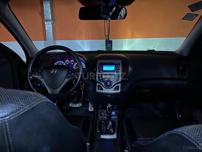 Hyundai i30 2009, 210,000 km - 2.0 l - Bakı