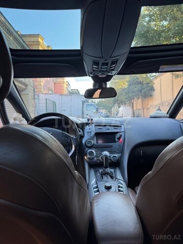 Citroen DS5-4