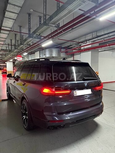 BMW X7-3
