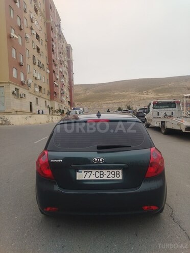 Kia Ceed-4
