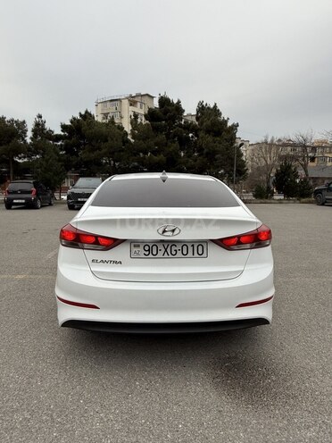 Hyundai Elantra 2017, 195,000 km - 2.0 l - Bakı