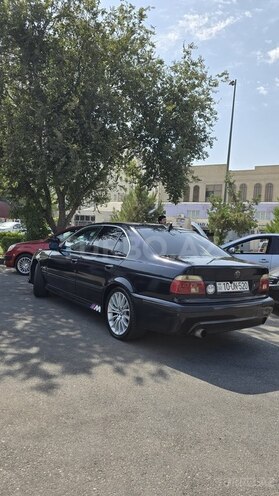 BMW 523 1998, 300,000 km - 2.5 l - Sumqayıt