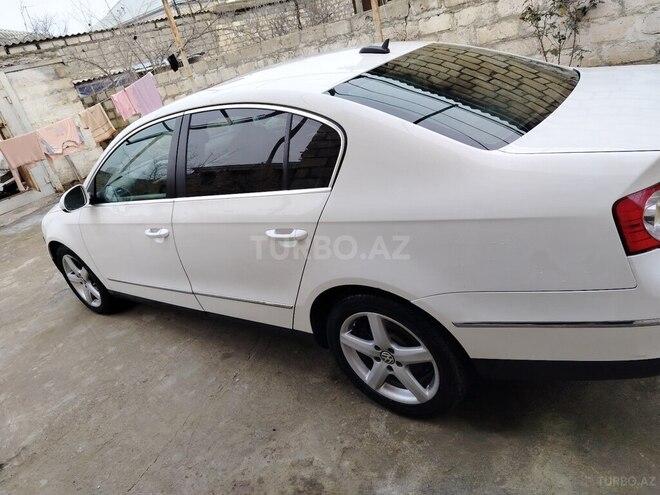 Volkswagen Passat 2006, 328,700 km - 2.0 л - Yevlax