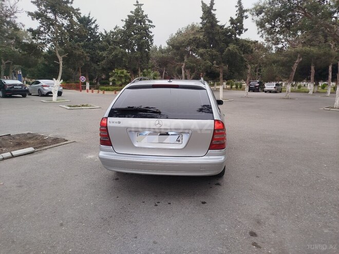 Mercedes C 200 2002, 448,000 km - 2.2 л - Bakı