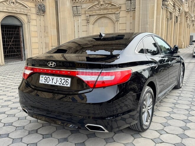 Hyundai Grandeur 2016, 197,030 km - 2.2 l - Bakı