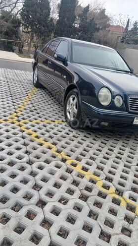 Mercedes E 230 1997, 450,000 km - 2.3 l - Bakı