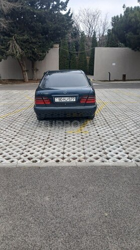 Mercedes E 230 1997, 450,000 km - 2.3 l - Bakı