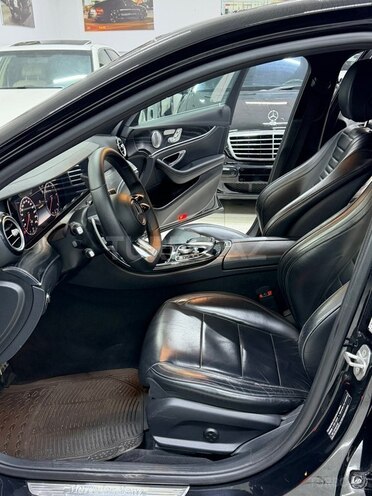 Mercedes E 220 d-13