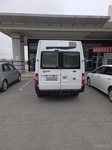 Ford Transit 2007, 286,700 km - 2.4 l - Saatlı