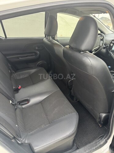 Toyota Aqua 2020, 118,700 km - 1.5 l - Bakı