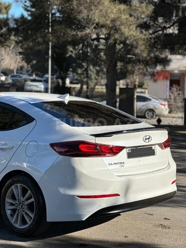 Hyundai Elantra 2017, 157,716 km - 2.0 l - Bakı
