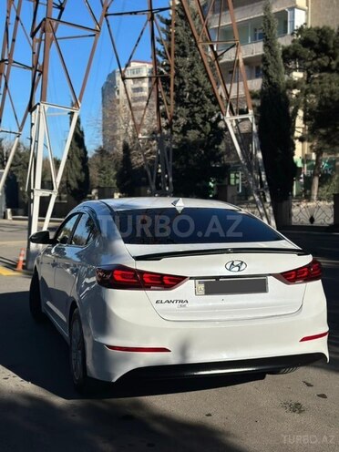 Hyundai Elantra 2017, 157,716 km - 2.0 l - Bakı