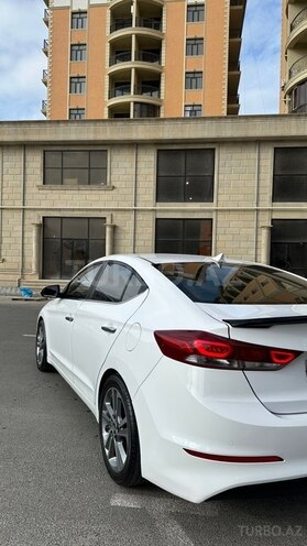 Hyundai Avante 2016, 130,000 km - 1.6 л - Sumqayıt