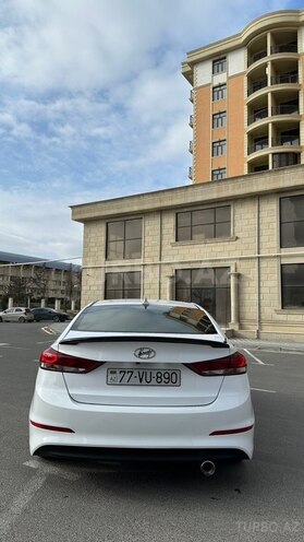 Hyundai Avante 2016, 130,000 km - 1.6 л - Sumqayıt