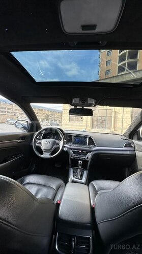 Hyundai Avante 2016, 130,000 km - 1.6 л - Sumqayıt