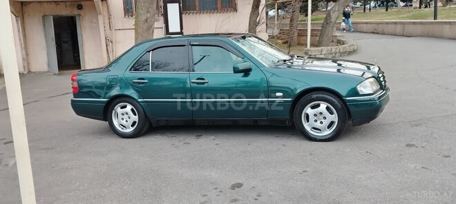 Mercedes C 200-6