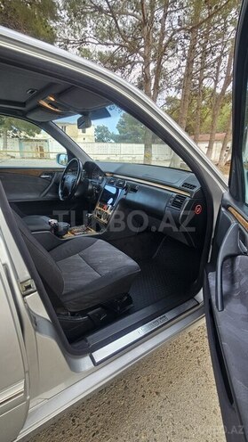 Mercedes E 280 2000, 330,000 km - 2.8 l - Bakı