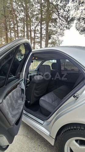 Mercedes E 280 2000, 330,000 km - 2.8 l - Bakı