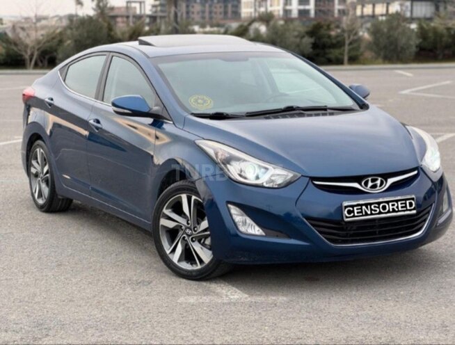 Hyundai Elantra 2015, 210,000 km - 1.8 л - Sumqayıt