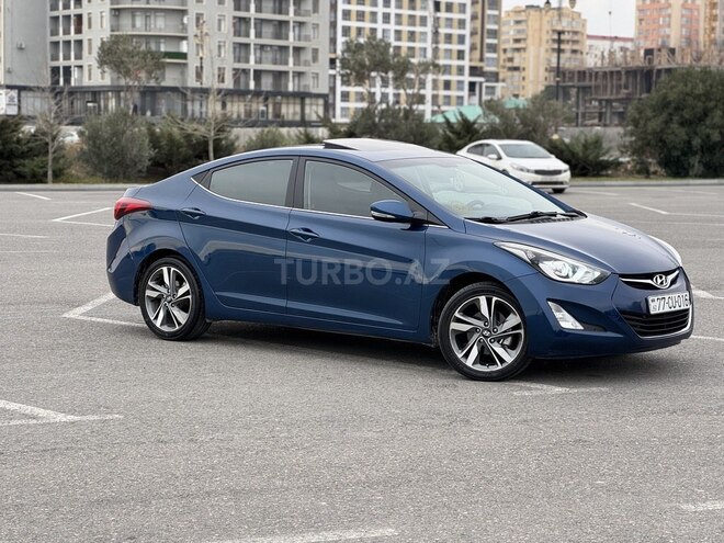 Hyundai Elantra 2015, 210,000 km - 1.8 л - Sumqayıt