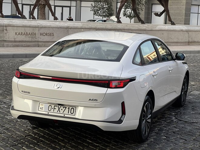 Changan Qiyuan A05 2025, 0 km - 1.5 л - Bakı