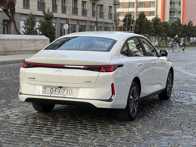Changan Qiyuan A05 2025, 0 km - 1.5 л - Bakı
