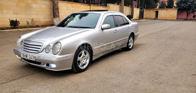 Mercedes E 200 1999, 864,850 km - 2.0 l - Tovuz