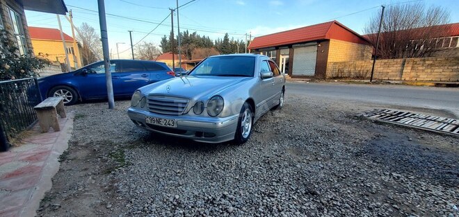Mercedes E 200 1999, 864,850 km - 2.0 l - Tovuz