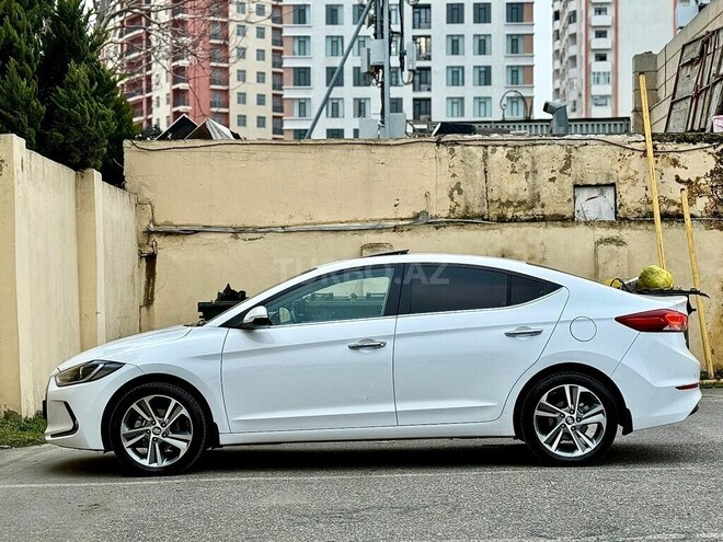 Hyundai Elantra 2016, 158,000 km - 1.6 l - Bakı