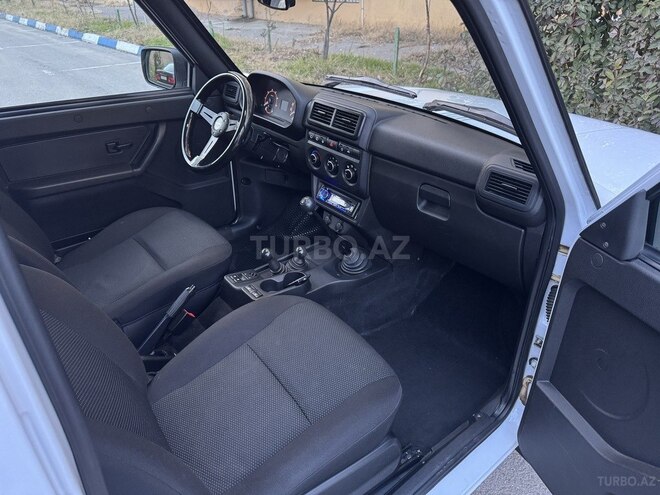 LADA (VAZ) Niva 2024, 35,166 km - 1.7 l - Bakı