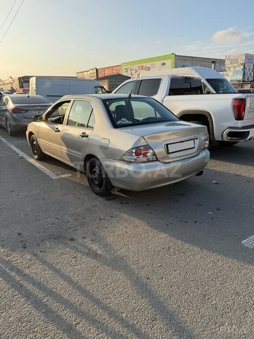 Mitsubishi Lancer 2006, 422,000 km - 1.3 l - Bakı