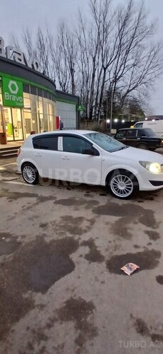 Opel Astra 2010, 223,600 km - 1.4 l - Lənkəran