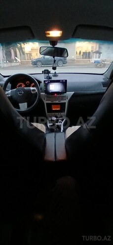 Opel Astra 2010, 223,600 km - 1.4 l - Lənkəran