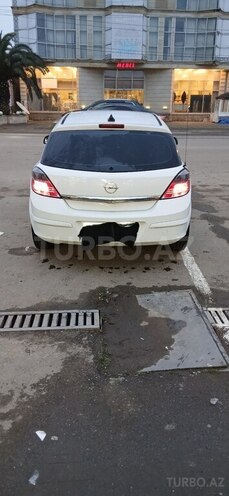 Opel Astra 2010, 223,600 km - 1.4 l - Lənkəran