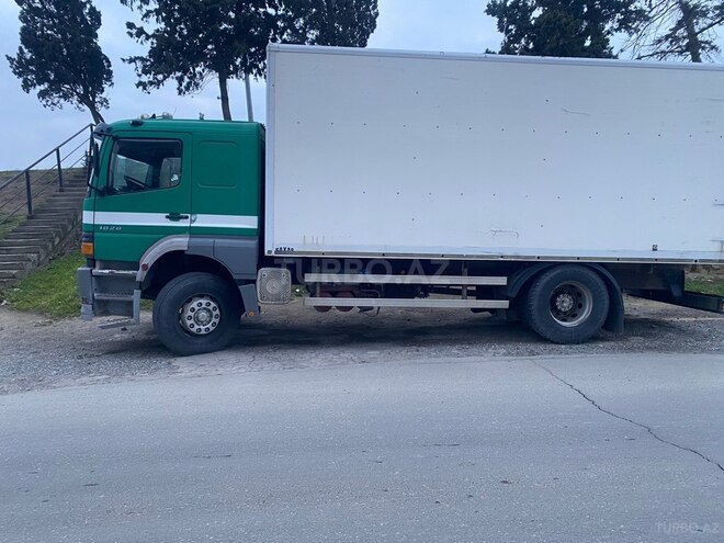 Mercedes Atego 1828 2000, 800,000 km - 6.4 l - Bakı