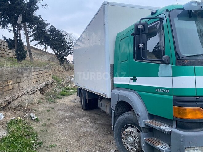 Mercedes Atego 1828 2000, 800,000 km - 6.4 l - Bakı