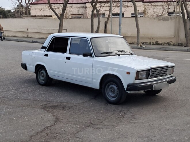 LADA (VAZ) 2107 2004, 286,000 km - 1.6 л - Bakı