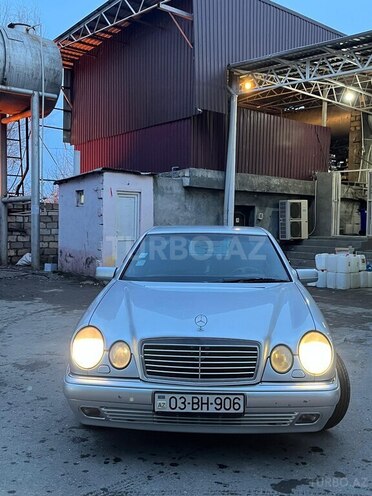 Mercedes E 230 1996, 312,000 km - 2.3 л - Ağdaş