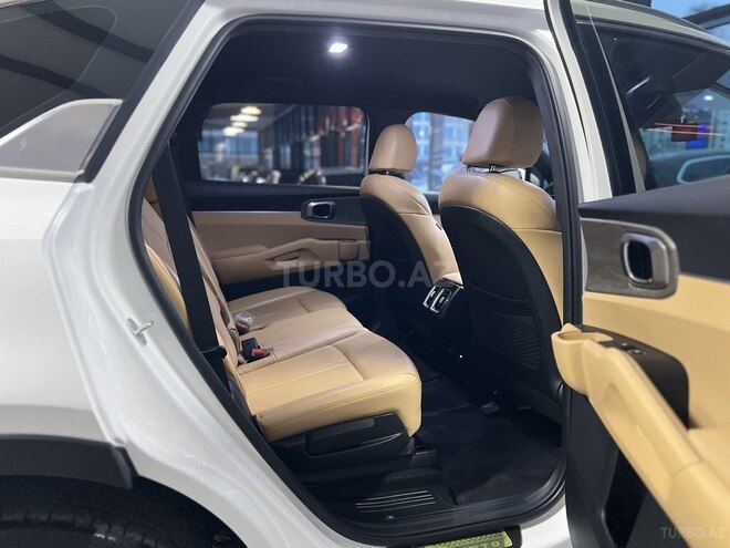 Kia Sorento-11