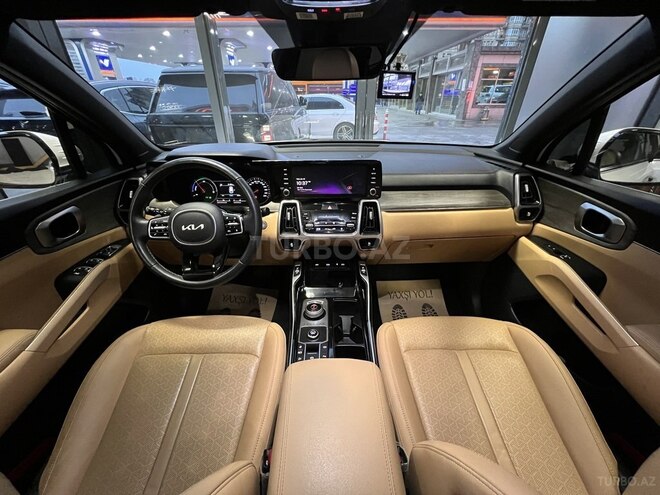 Kia Sorento-13