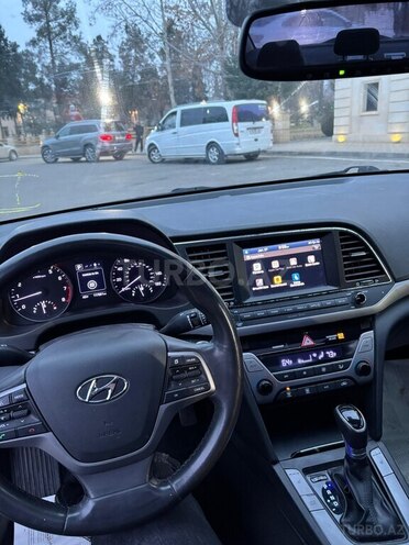 Hyundai Elantra 2017, 118,752 km - 2.0 l - Gəncə