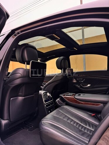 Mercedes S 350 d-11