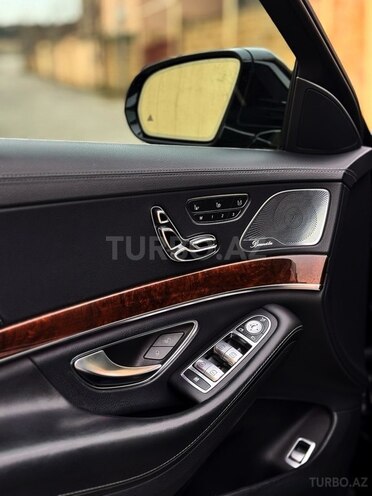 Mercedes S 350 d-12