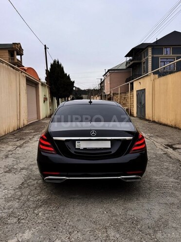 Mercedes S 350 d-6