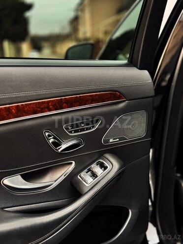 Mercedes S 350 d-13