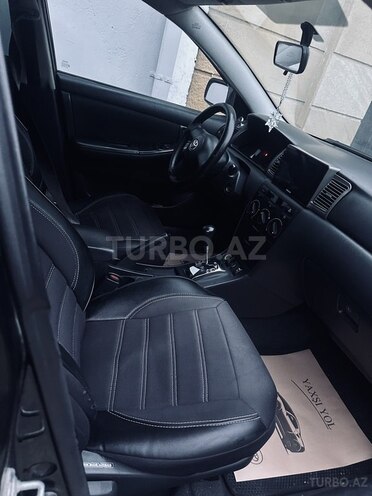Toyota Corolla 2006, 330,000 km - 1.4 l - Bakı