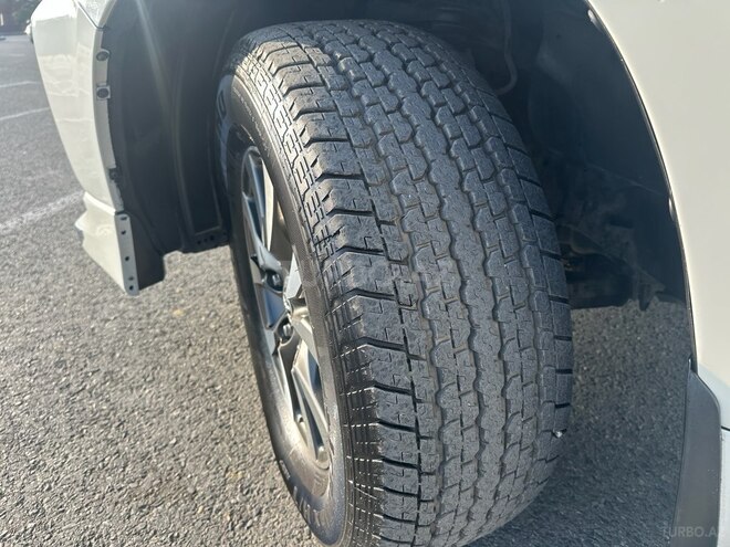Toyota Land Cruiser 2013, 219,500 km - 4.0 l - Bakı
