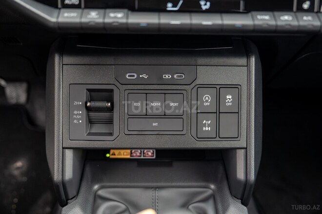 Toyota Hilux-20