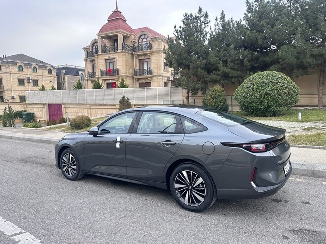 Changan Qiyuan A05 2025, 0 km - 1.5 l - Bakı